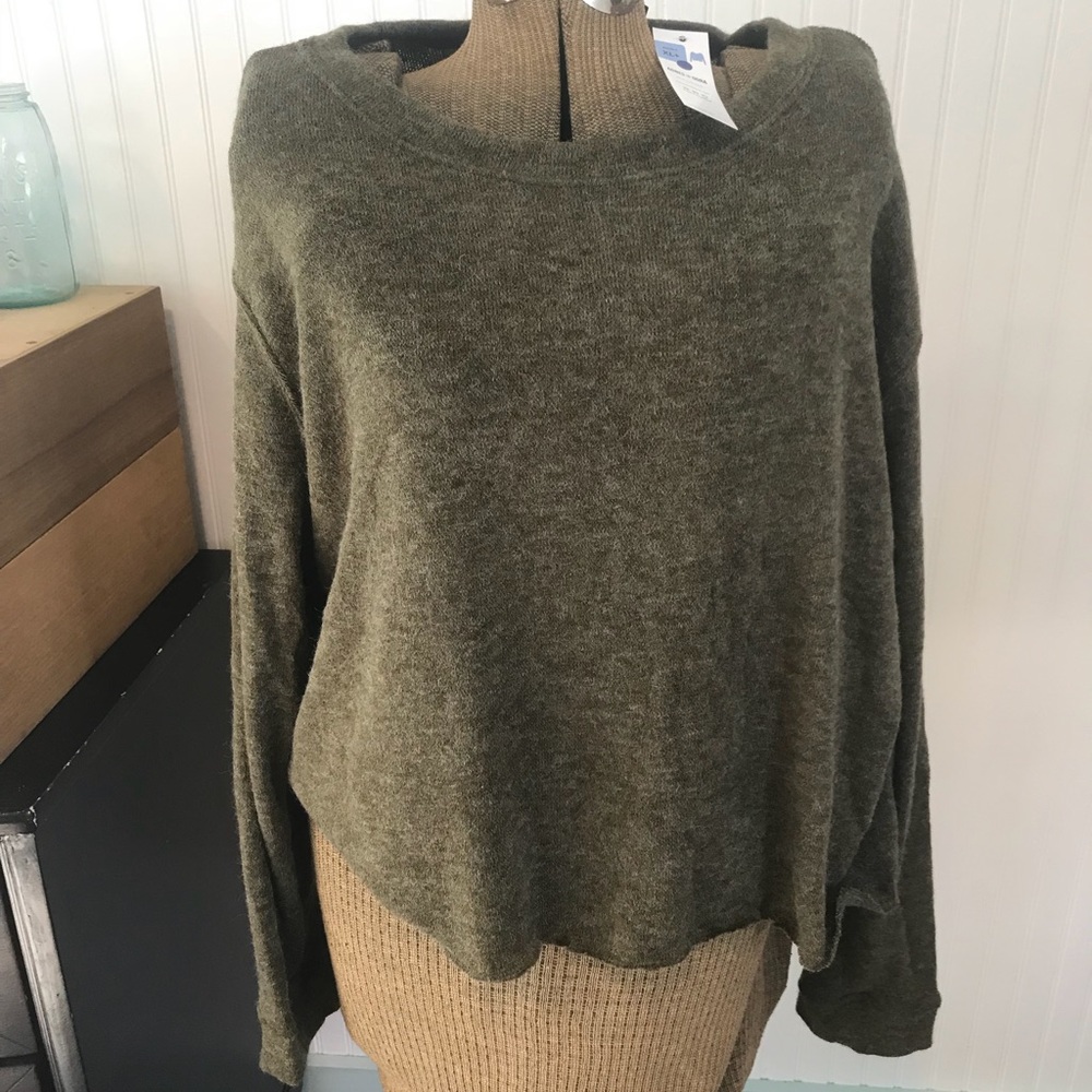 Agnes & Dora Pullover